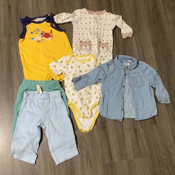 Lot of 6. Boys size 6-9month. - Picture 1 of 5
